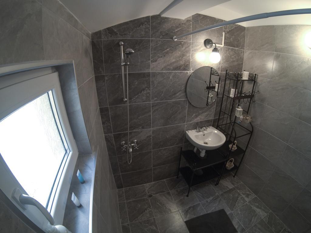 Graf Ignatiev - 3br Apartament *